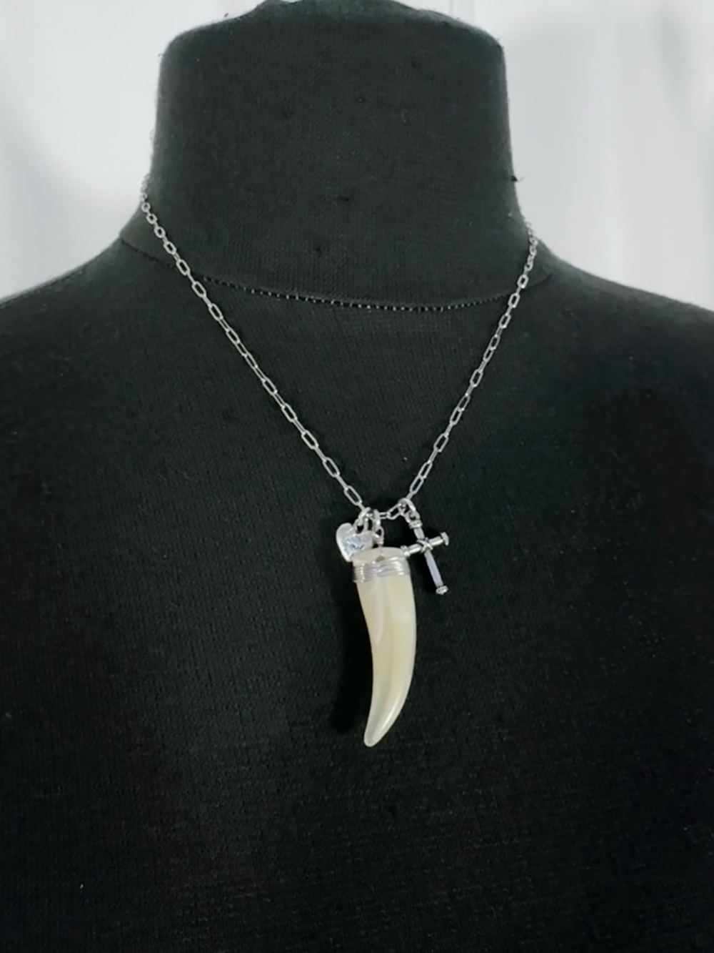 Vintage Sterling Silver Fang Pendant Charm Necklace